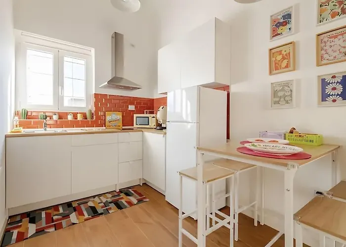 Thetinyhouse 70128 דירה בארי