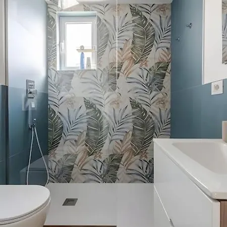 Thetinyhouse 70128 * Bari